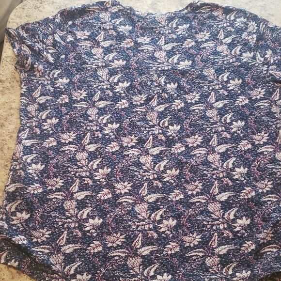 Style & Co Woman's Large Black Floral SS Floral Print Scoop Cotton Shirt - Picture 5 of 6